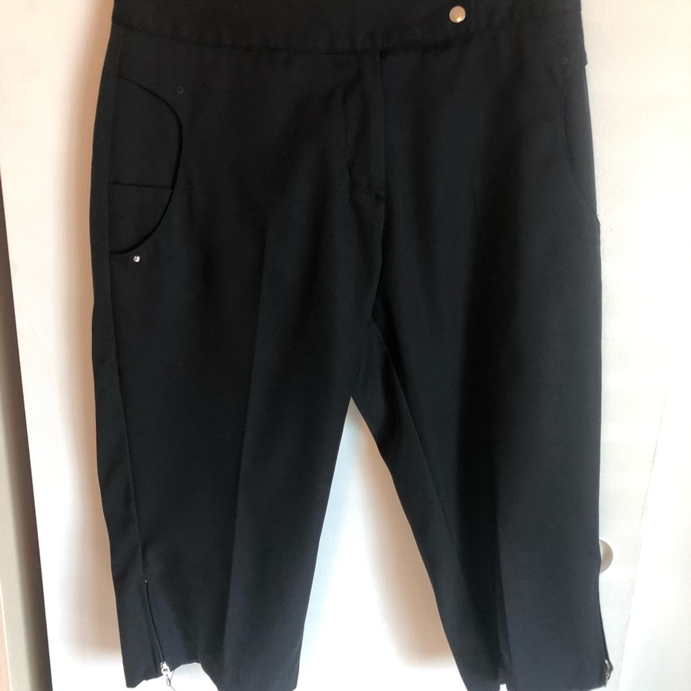 Swing Bette &Court Tanya Fit Black Capri Sz 4
